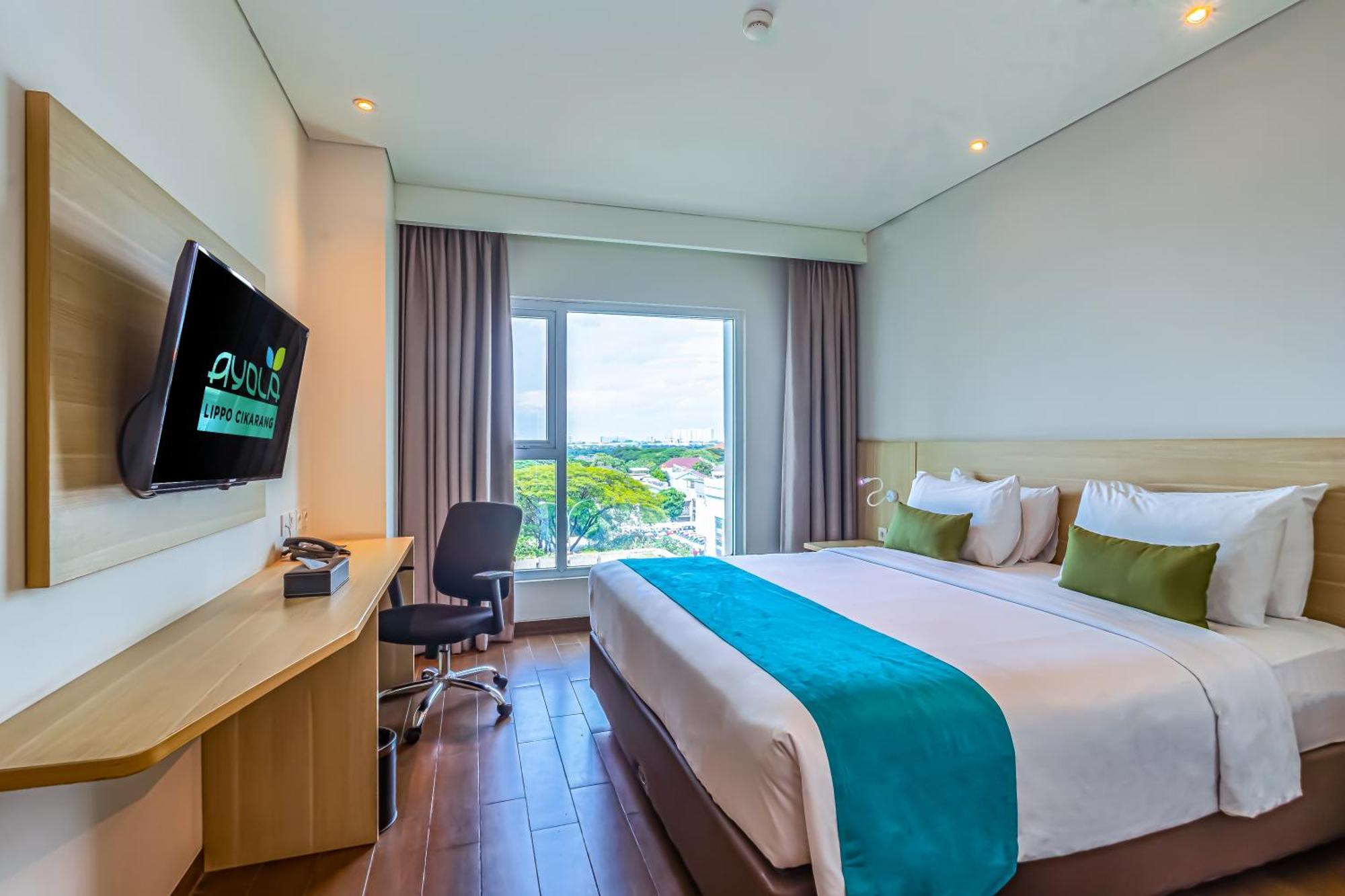 Hotel Ayola Lippo Cikarang Buitenkant foto